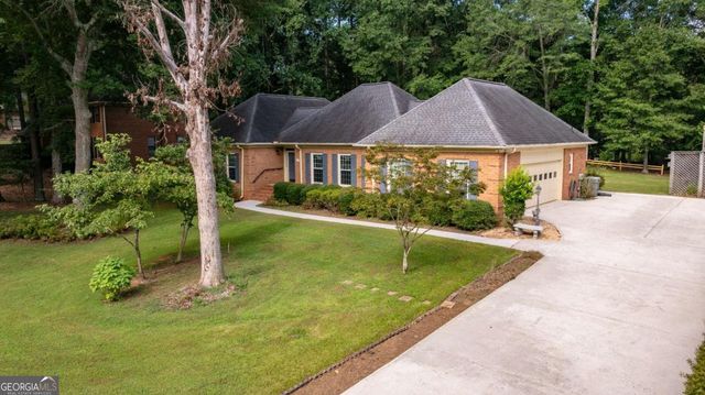 341 Chesterfield Road, Bogart, GA 30622