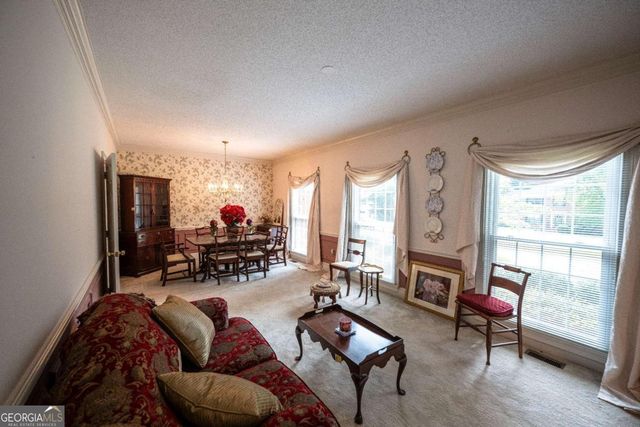 341 Chesterfield Road, Bogart, GA 30622