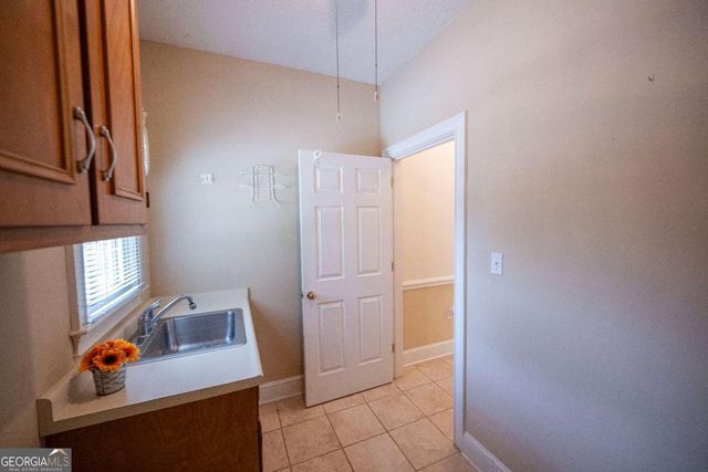 341 Chesterfield Road, Bogart, GA 30622
