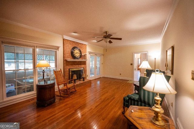 341 Chesterfield Road, Bogart, GA 30622