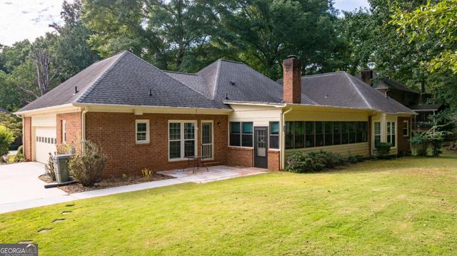 341 Chesterfield Road, Bogart, GA 30622