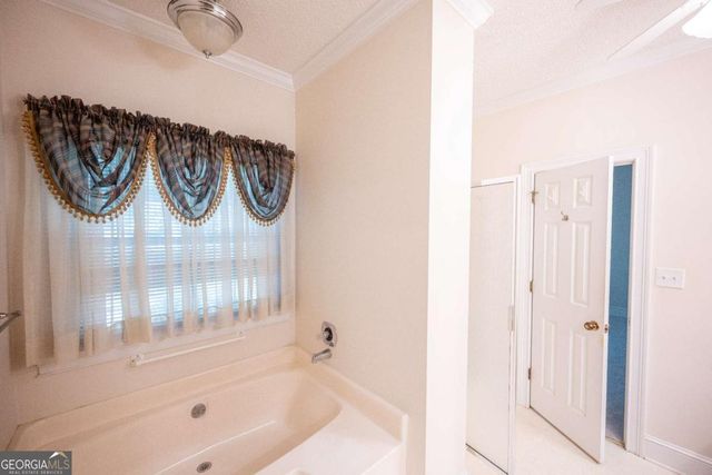 341 Chesterfield Road, Bogart, GA 30622