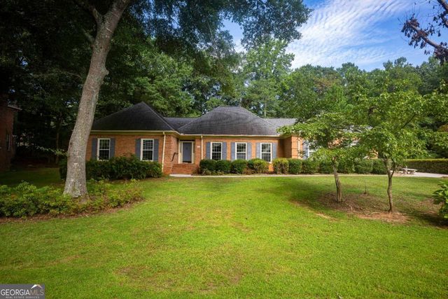 341 Chesterfield Road, Bogart, GA 30622