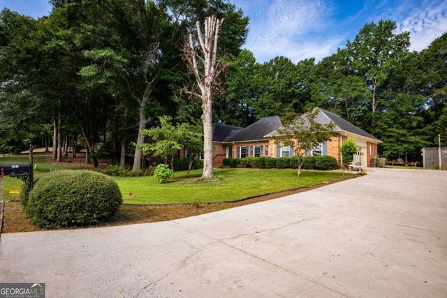 341 Chesterfield Road, Bogart, GA 30622