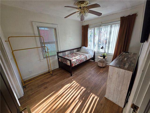 342 N oakley Avenue, Kansas City, MO 64123