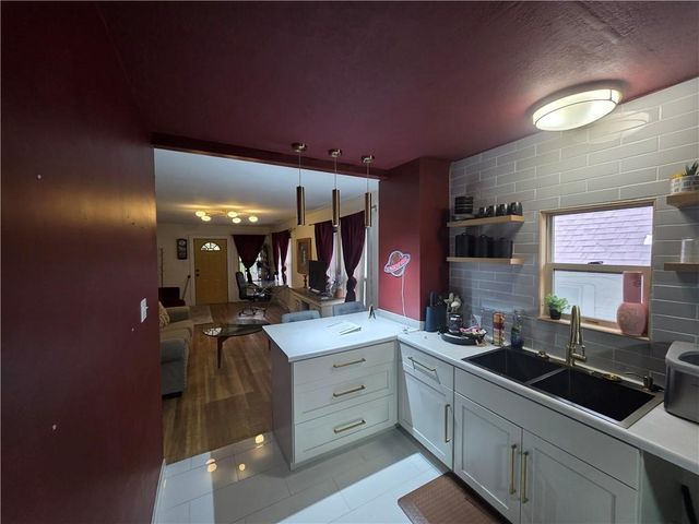 342 N oakley Avenue, Kansas City, MO 64123