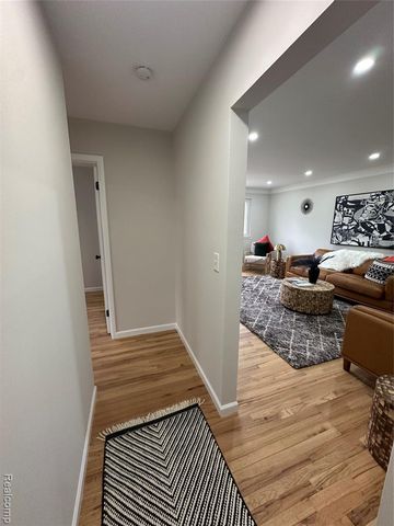 2509 Edwin Drive, Warren, MI 48092