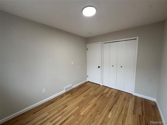 2509 Edwin Drive, Warren, MI 48092