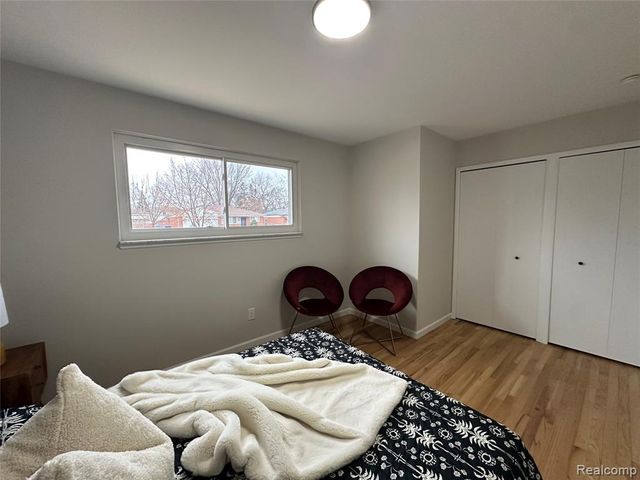 2509 Edwin Drive, Warren, MI 48092