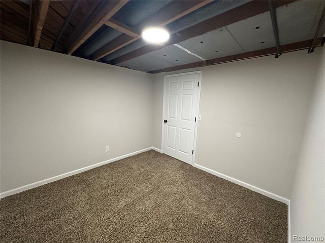 2509 Edwin Drive, Warren, MI 48092