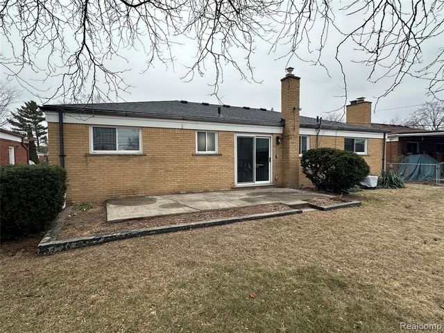 2509 Edwin Drive, Warren, MI 48092