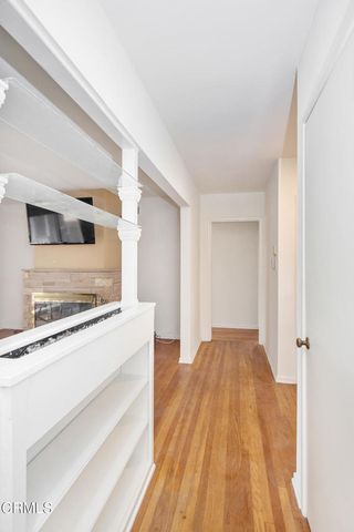 6425 Columbus Avenue, Van Nuys, CA 91411