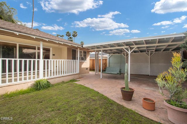 6425 Columbus Avenue, Van Nuys, CA 91411