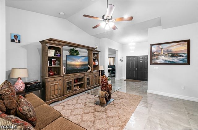 3507 2nd ST SW, Lehigh Acres, FL 33976