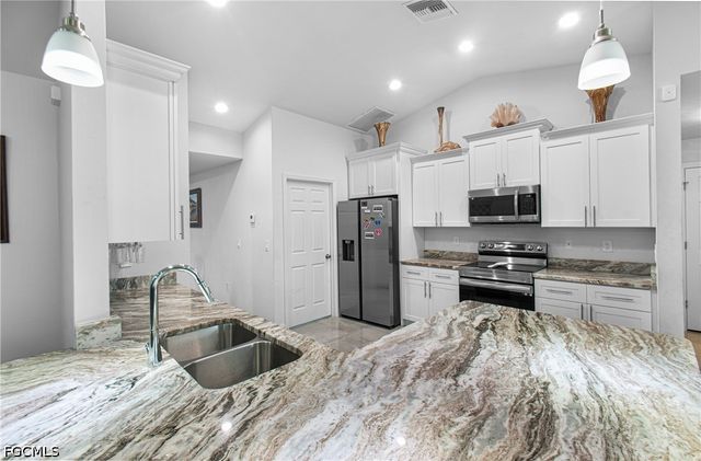3507 2nd ST SW, Lehigh Acres, FL 33976