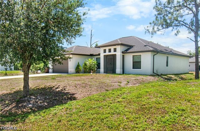 3507 2nd ST SW, Lehigh Acres, FL 33976