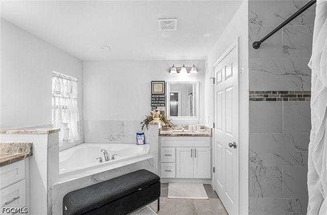 3507 2nd ST SW, Lehigh Acres, FL 33976