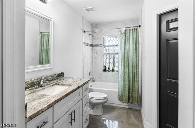 3507 2nd ST SW, Lehigh Acres, FL 33976