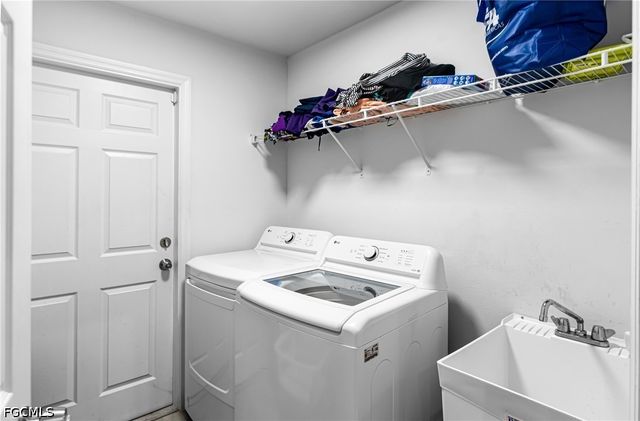3507 2nd ST SW, Lehigh Acres, FL 33976