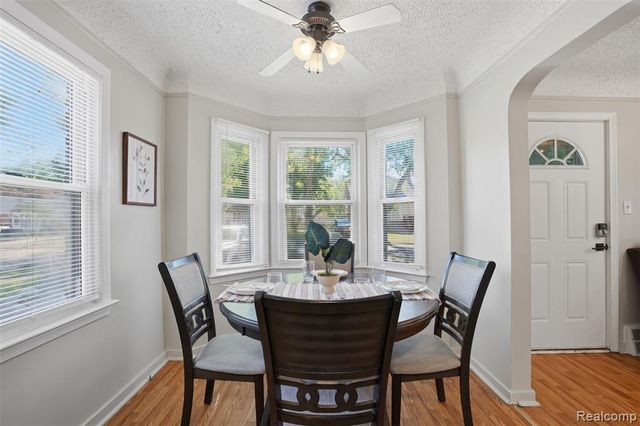2204 N Franklin Street, Dearborn, MI 48128