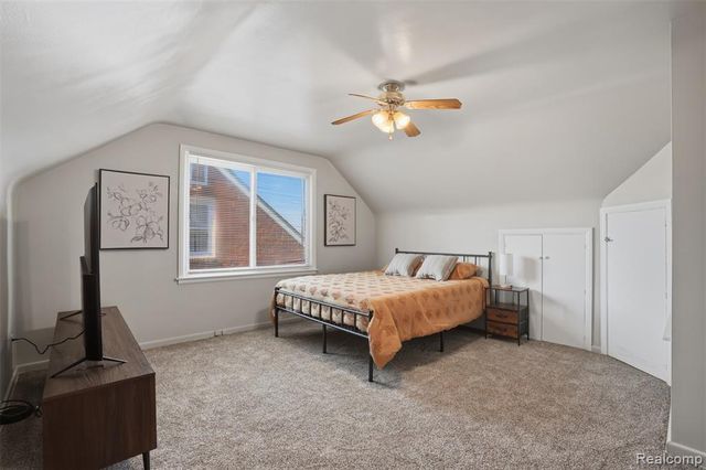 2204 N Franklin Street, Dearborn, MI 48128