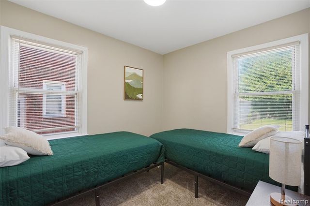 2204 N Franklin Street, Dearborn, MI 48128