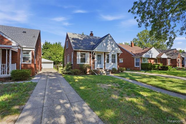 2204 N Franklin Street, Dearborn, MI 48128