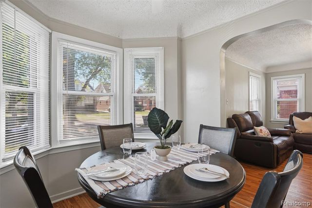 2204 N Franklin Street, Dearborn, MI 48128