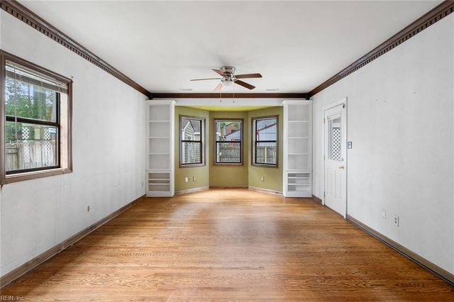 318 Hearthstone WAY, Newport News, VA 23608