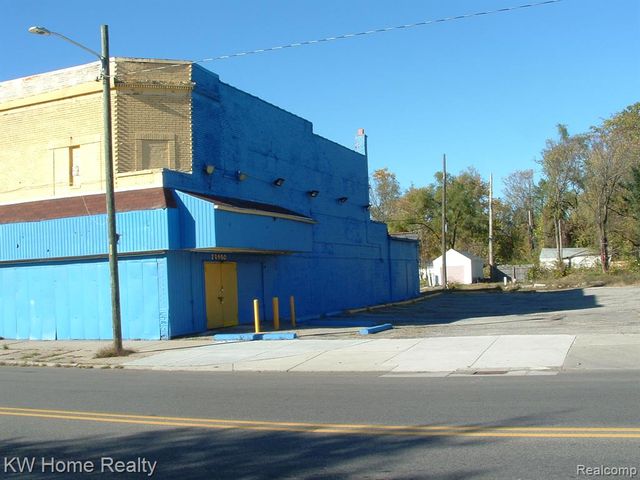 20650 Fenkell Avenue, Detroit, MI 48223