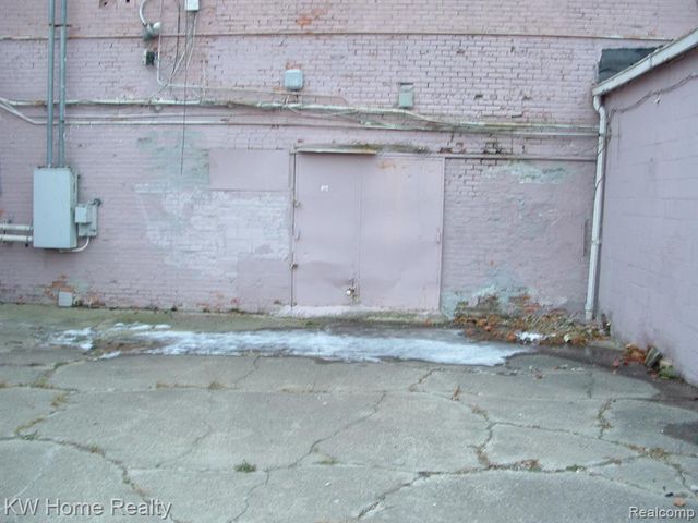 20650 Fenkell Avenue, Detroit, MI 48223