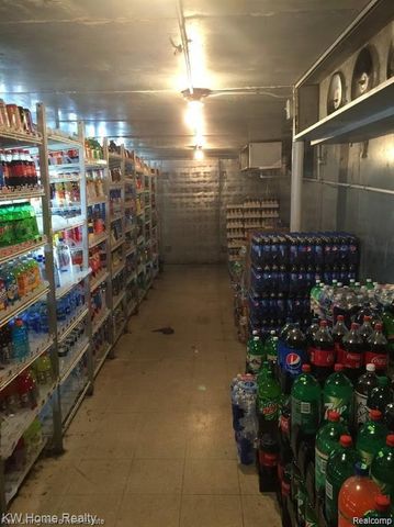 20650 Fenkell Avenue, Detroit, MI 48223