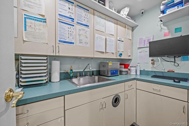 26 W 11th Street, Huntington Station, NY 11746