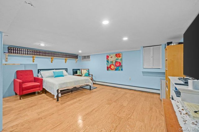 26 W 11th Street, Huntington Station, NY 11746