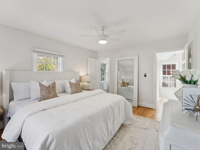 4821 45TH ST NW, Washington, DC 20016