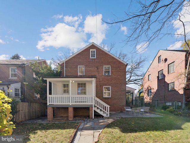 4821 45TH ST NW, Washington, DC 20016