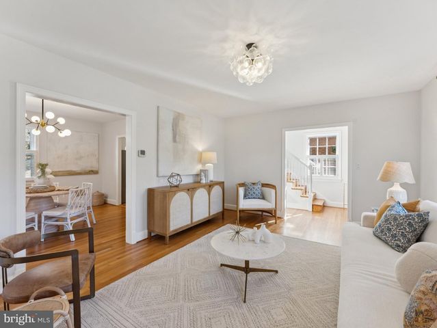 4821 45TH ST NW, Washington, DC 20016