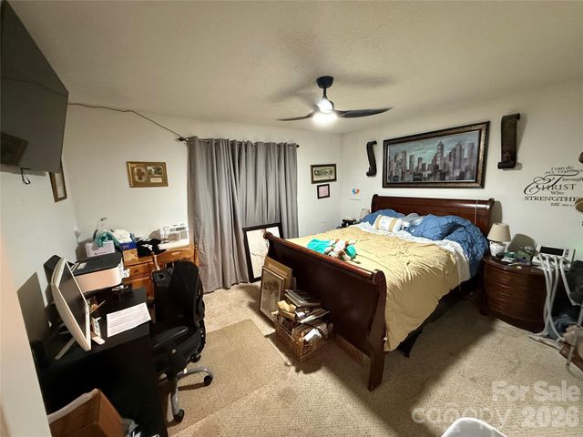 600 Blossom Hill Road, Lincolnton, NC 28092