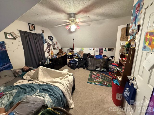 600 Blossom Hill Road, Lincolnton, NC 28092
