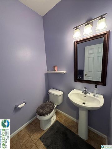 1081 Tudor Drive, Upper Macungie Twp, PA 18031