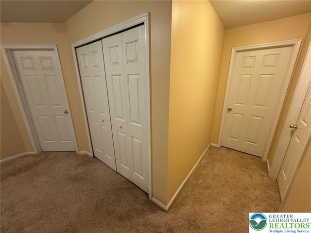 1081 Tudor Drive, Upper Macungie Twp, PA 18031