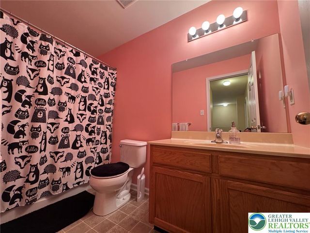 1081 Tudor Drive, Upper Macungie Twp, PA 18031