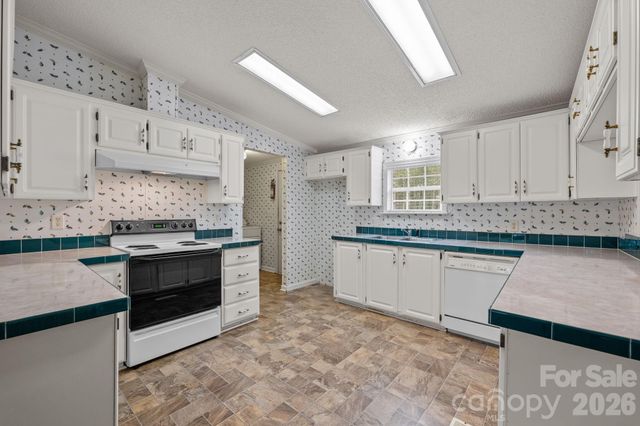 1626 NC HWY 704 Highway E, Lawsonville, NC 27022