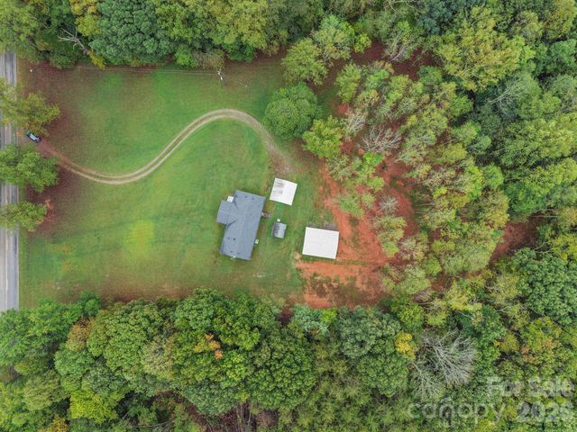 1626 NC HWY 704 Highway E, Lawsonville, NC 27022