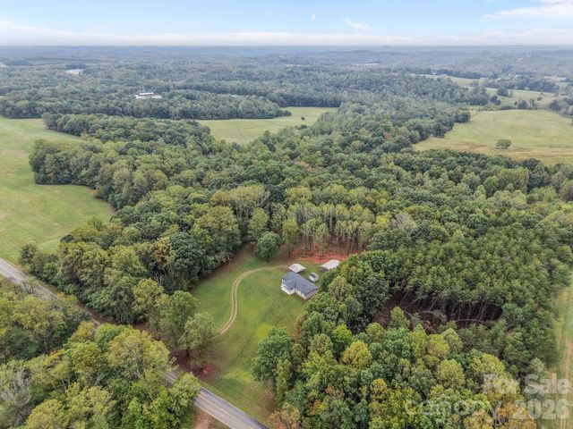 1626 NC HWY 704 Highway E, Lawsonville, NC 27022