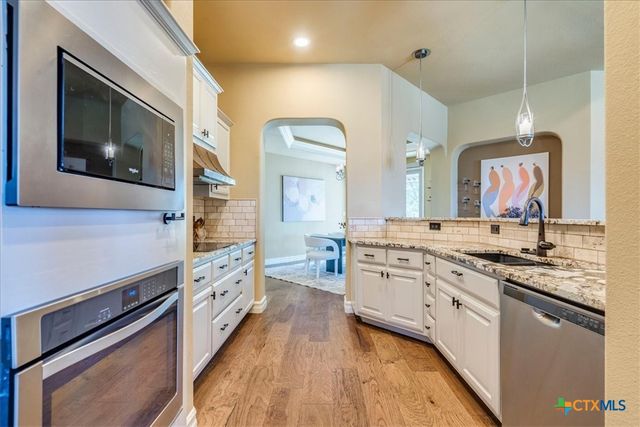 260 Long Creek Boulevard, New Braunfels, TX 78130