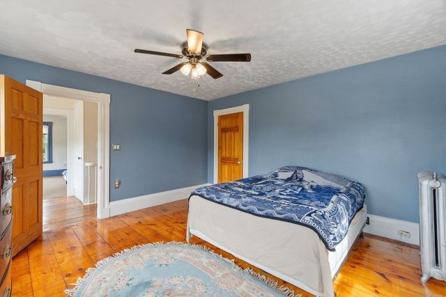 727 Andover, Lowell, MA 01852