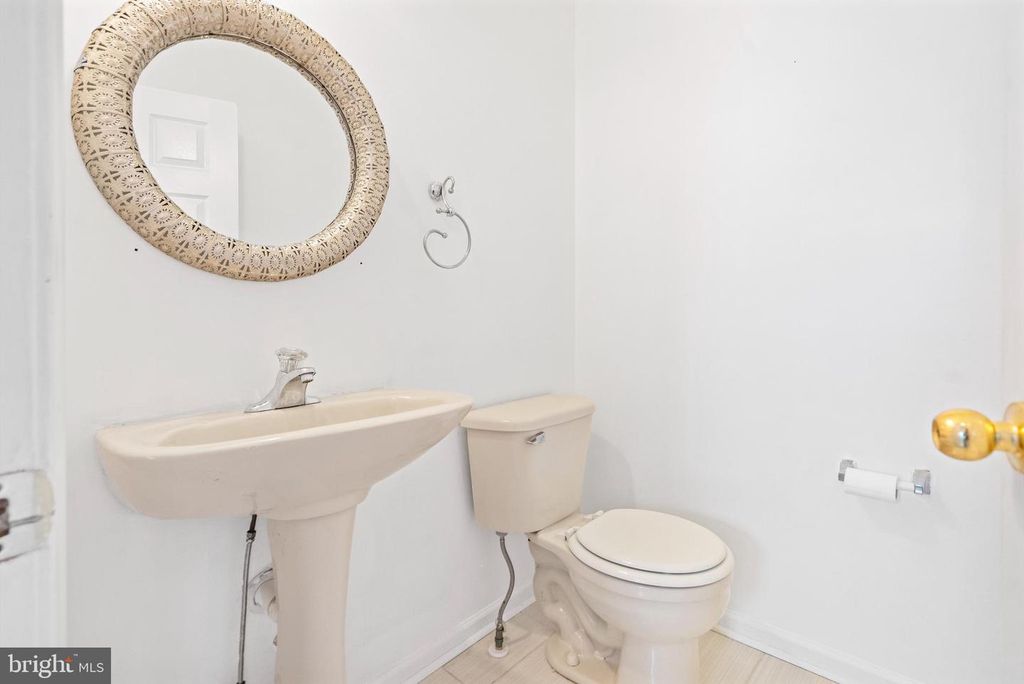 1396 TRALEE CIR, Aberdeen, MD 21001