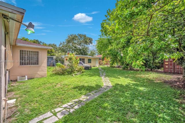 6841 NW 2nd Ct, Miami, FL 33150