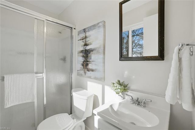 3725 Historyland DR, Virginia Beach, VA 23452